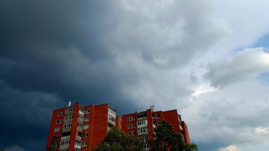 Lietuviams vis dažniau liekant be elektros, ekspertų įžvalgos apie generatorius: prieš juos naudojant – būtinos atsargumo priemonės