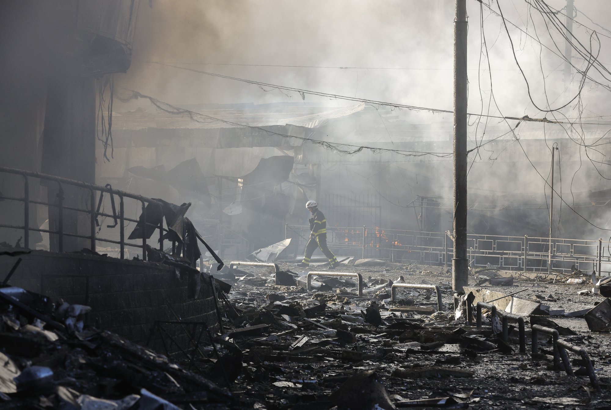 One Dead, Four Injured in Russian Strike on Nikopol