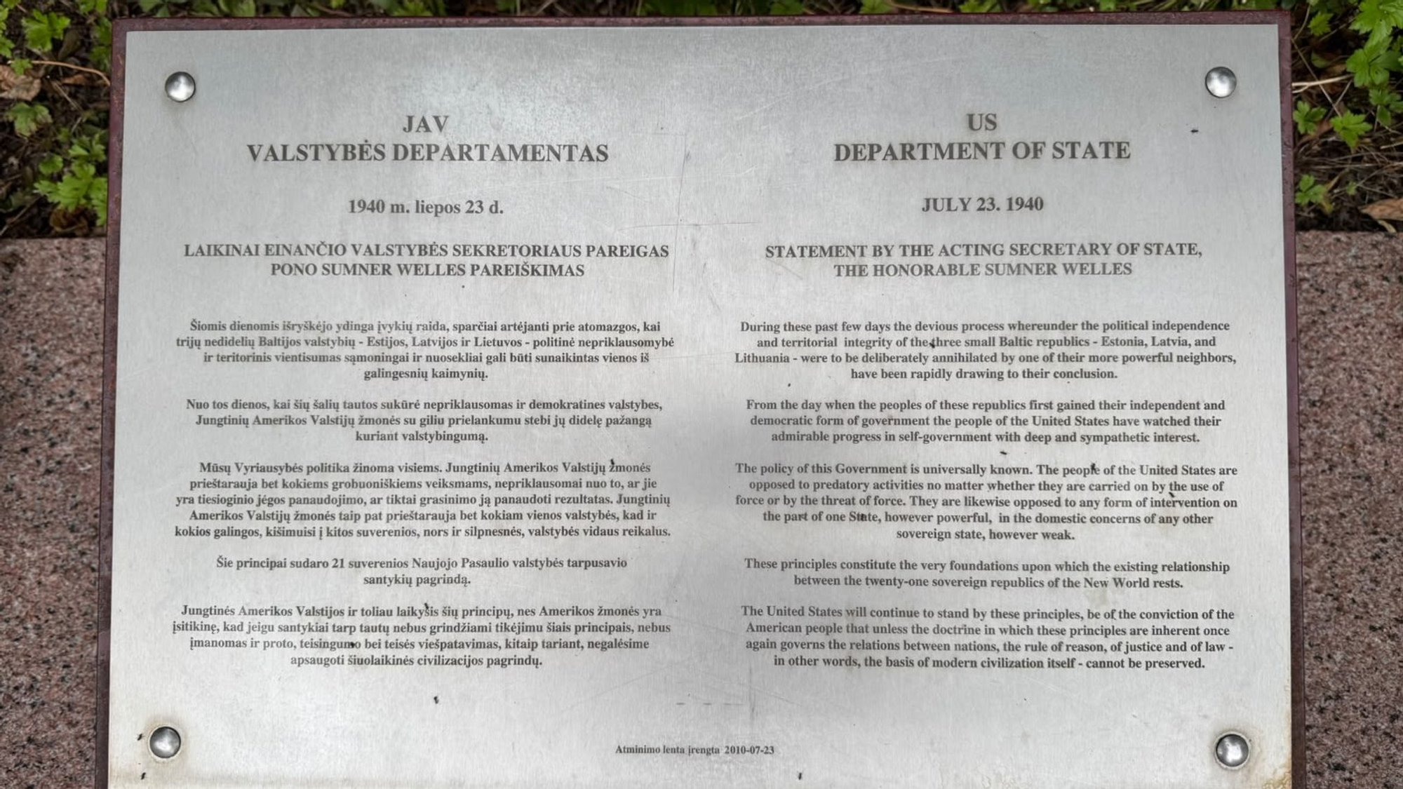 Stone in Vilnius' Washington Square to Remember Lithuanian-U.S. Historical Ties