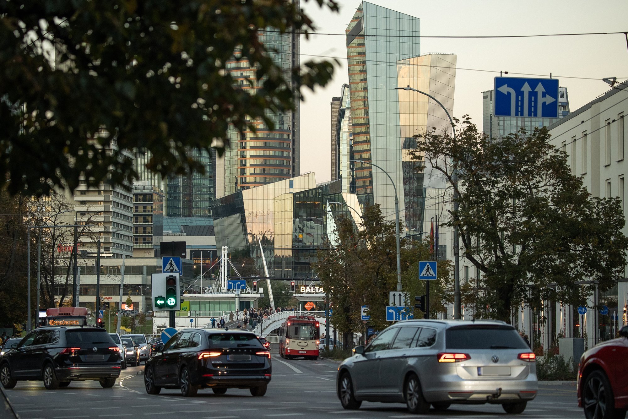 OECD: Global economic growth to slow this year amid Middle East conflict