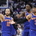 Brunsono metimas išvedė „Knicks“ į kitą atkrintamųjų etapą, „Clippers“ išplėšė lemiamas rungtynes