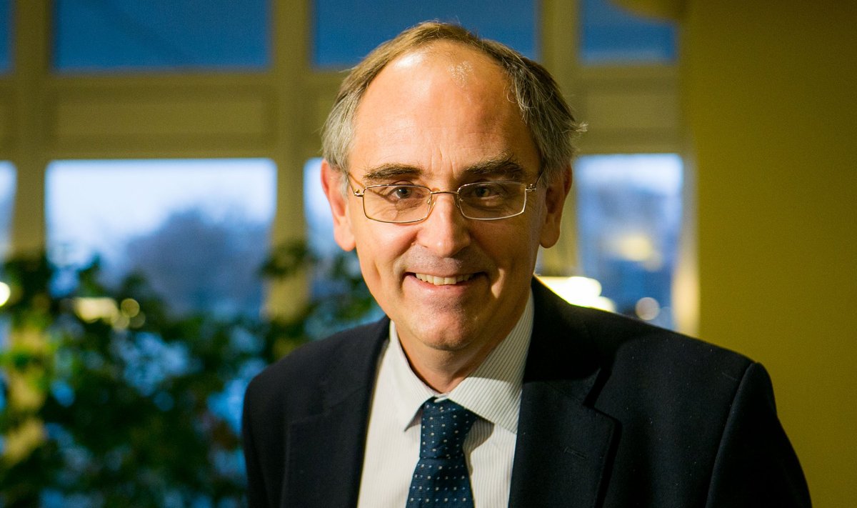 Edward Lucas