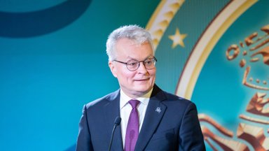 Euro protects Lithuania against global financial turmoil, says Nausėda