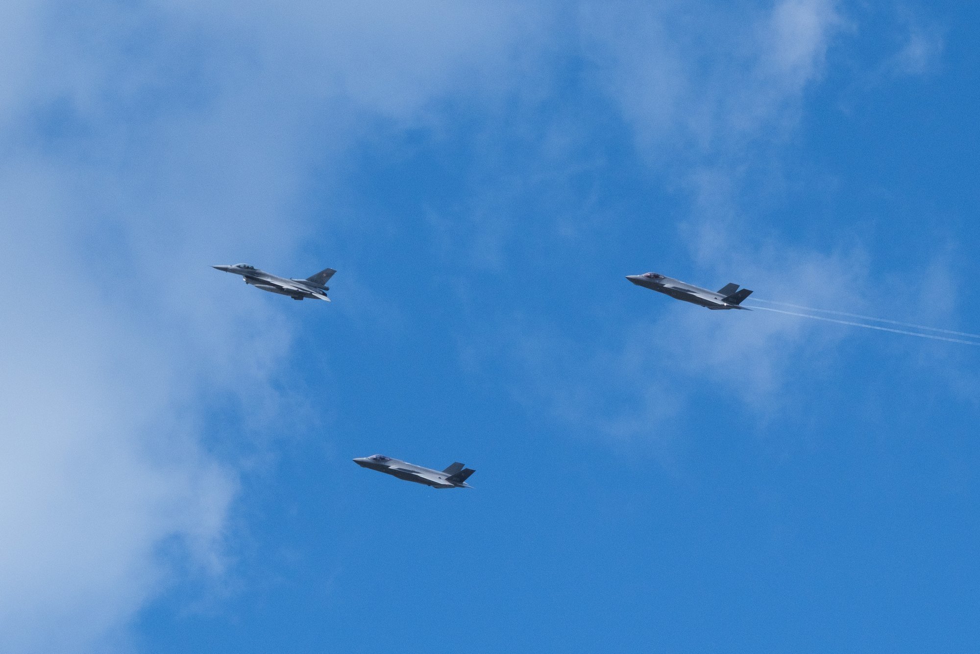 Polish F-16s Intercept Russian Reconnaissance Plane Near Coast