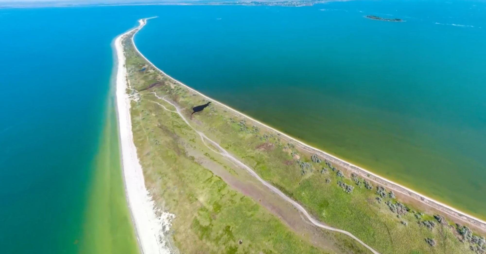 Russia evacuates forces from Kinburn Spit amid Ukrainian attacks