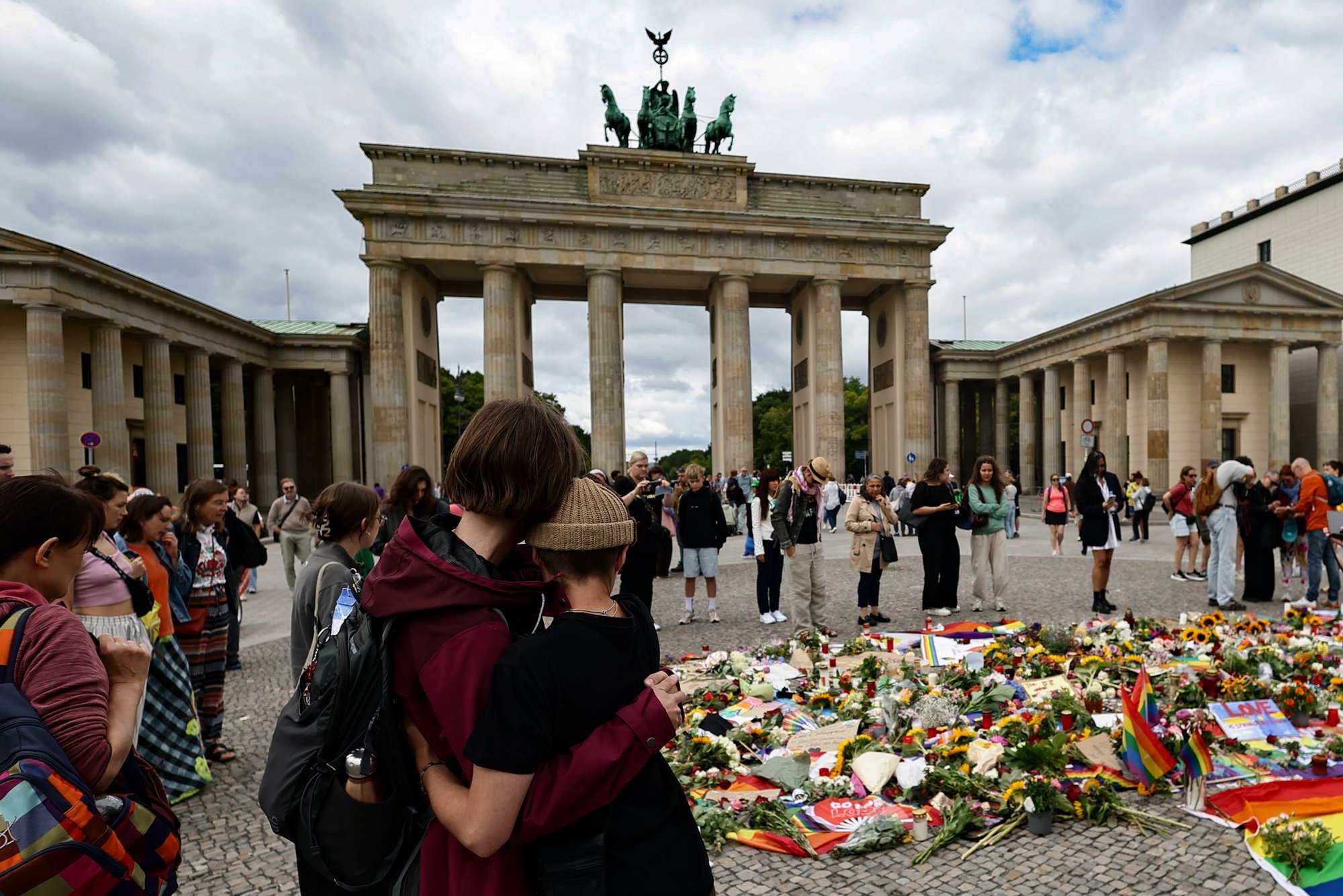 Berlin attacker pledged allegiance to Islamic State, prosecutors say