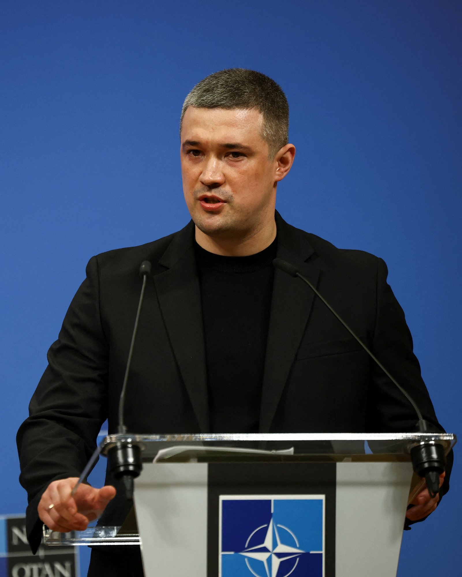 Billions in dollars and 700 cruise missiles: New aid for Ukraine announced