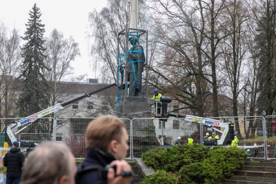 Vilniuje nukeltas Petro Cvirkos paminklas