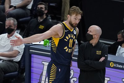 Domantas Sabonis, Nate Bjorkgren