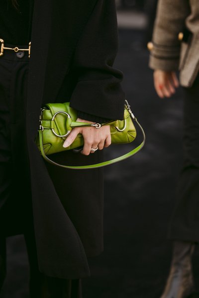 Chartreuse spalva