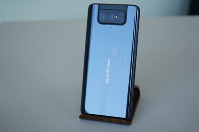 Asus Zenfone 8 Flip