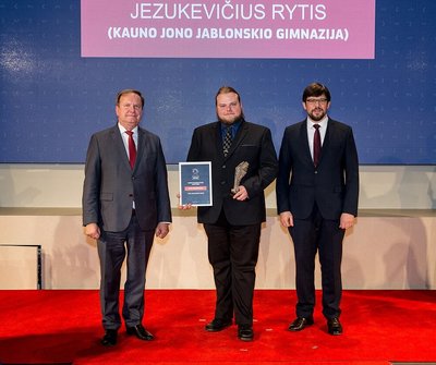 Anglų kalbos mokytojas Rytis Jezukevičius