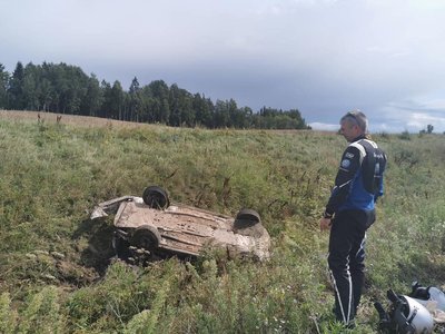 Vytautas Švedas ir Žilvinas Sakalauskas patyrė avariją Rokiškio ralyje