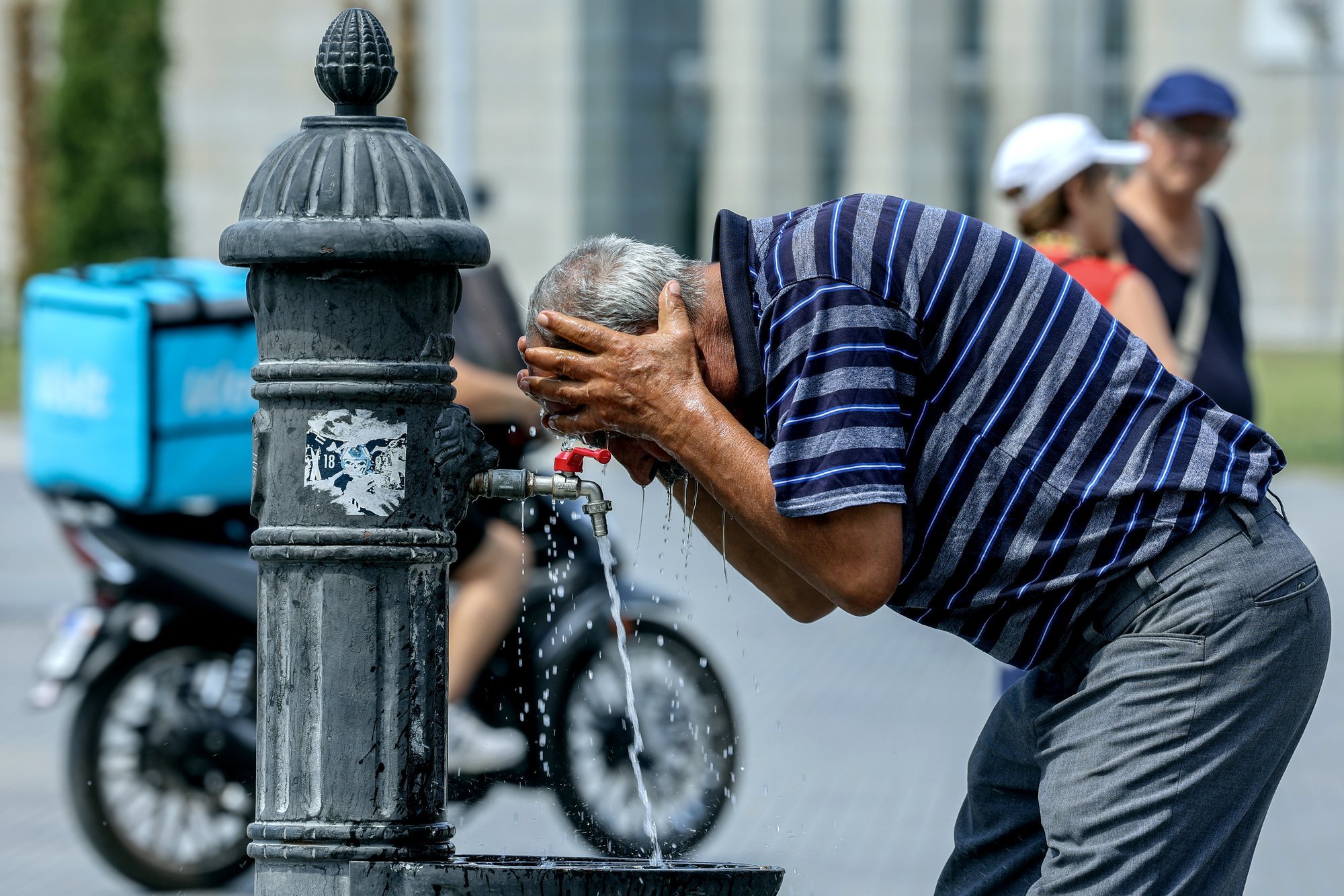 Slovakia breaks heat record for second consecutive day amid Central European heatwave