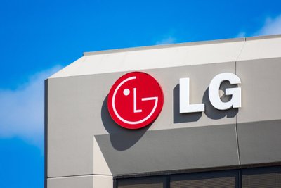 LG