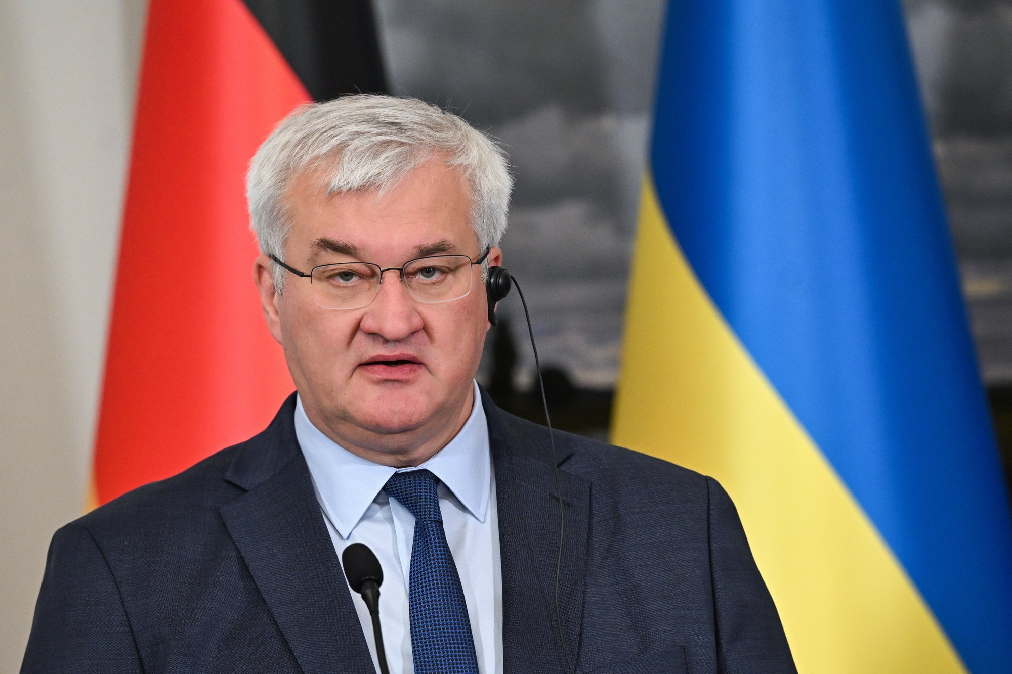 Ukraine Open to Turkey Hosting Zelenskyy-Putin Meeting