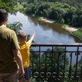 Apsilankę apžvalgos aikštelėje Vilniuje galite grožėtis ne tik gamta: prieš akis – nudistai