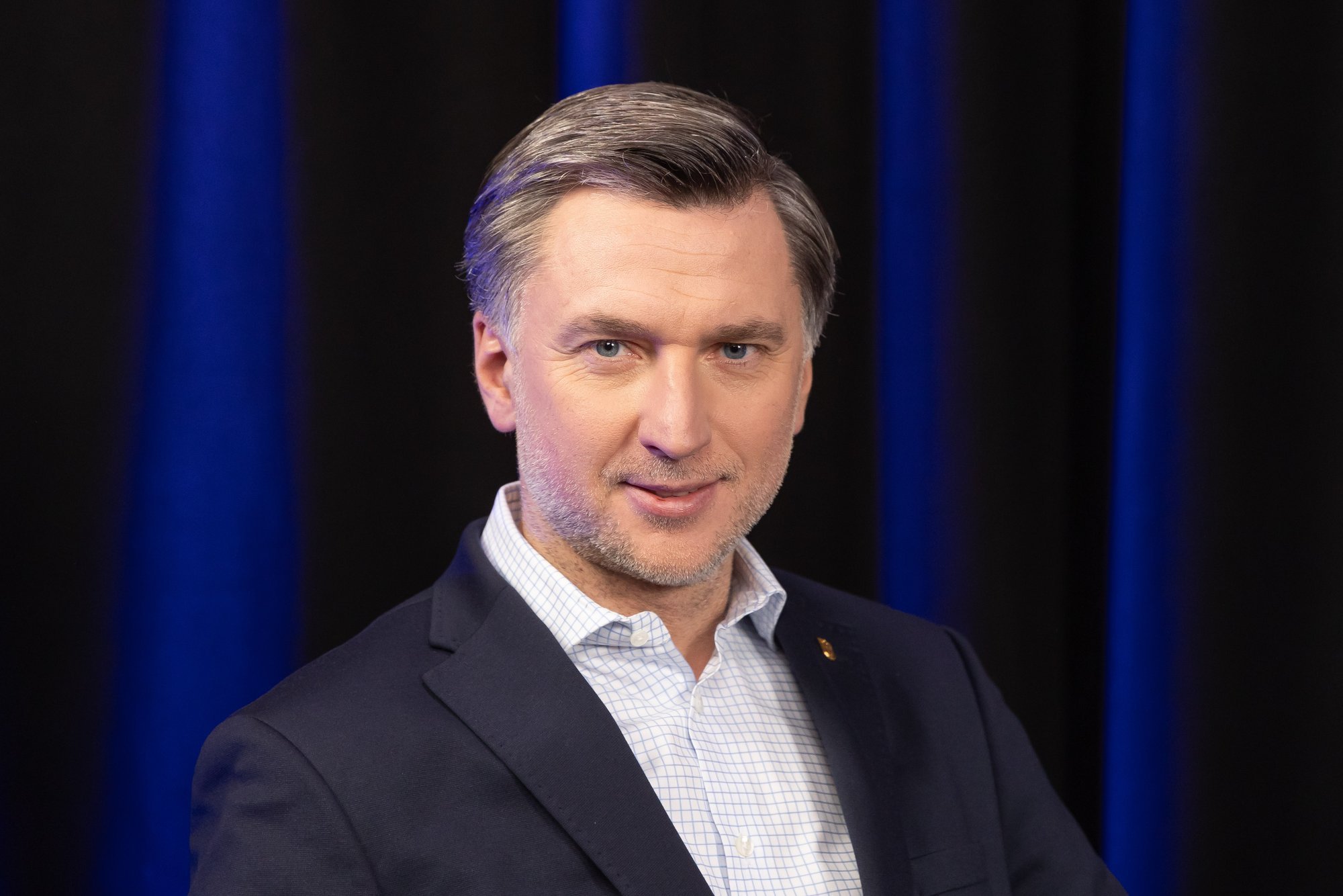 Lithuanian Football Legend Šemberas Honored, Reflects on Career and Champions League Dream