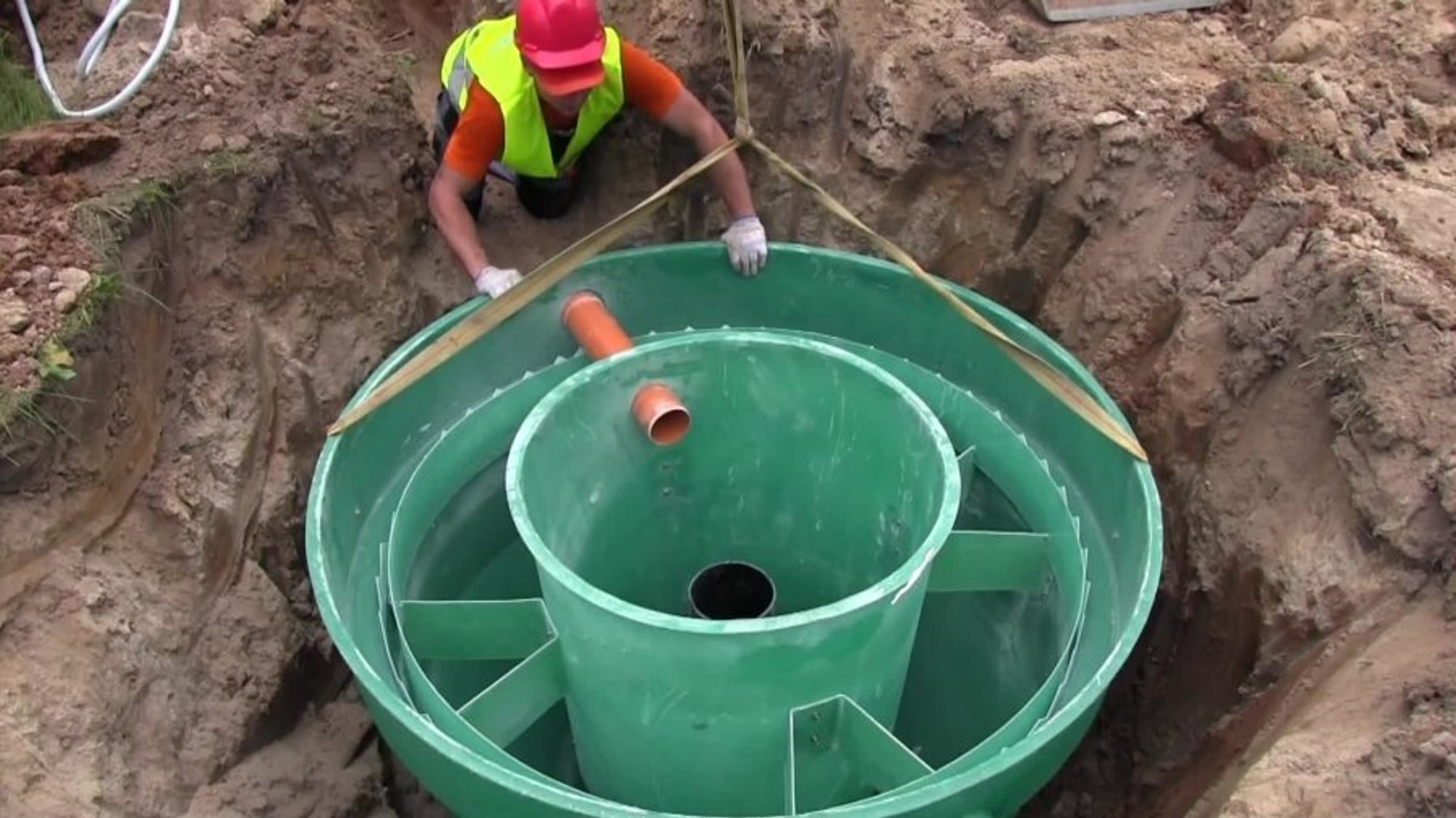Lithuania tightens environmental rules, forcing some homeowners to replace wastewater systems