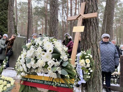 Dalios Teišerskytės laidotuvės