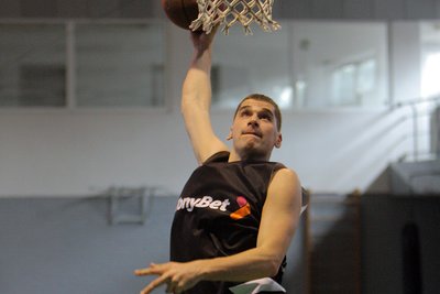 Karolis Šarukas