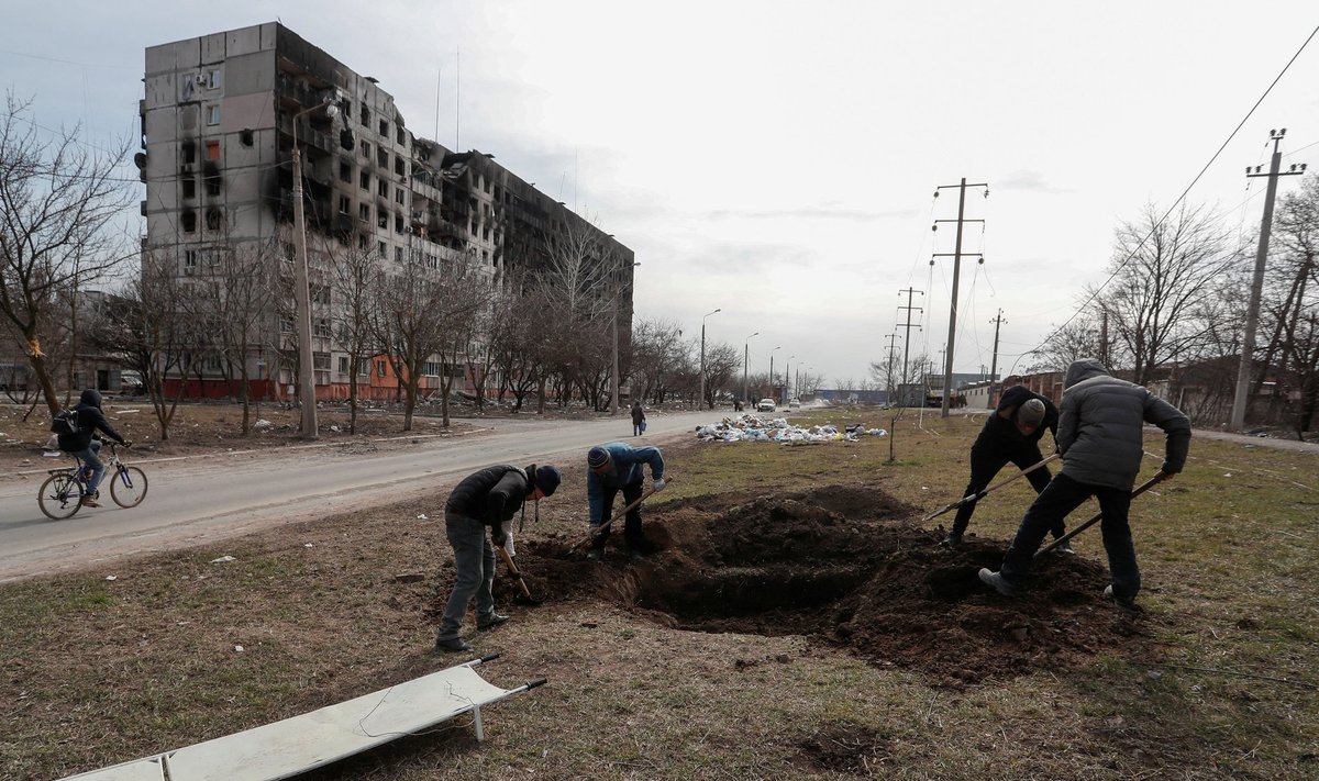трупы голых женщин Голые мертвые трупы девушек порно / смешные картинки и другие приколы: комиксы, гиф анимация, видео, лучший интеллектуальный юмор.