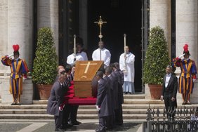 Popiežius Pranciškus palaidotas Švenčiausiosios Mergelės Marijos bazilikoje