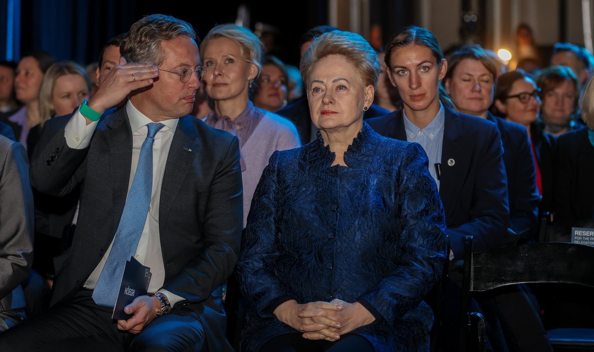 SGD laivo saugyklos „Independence“ nuosavybės teisių perdavimo Lietuvai ceremonija.