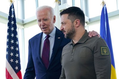 Joe Bidenas, Volodymyras Zelenskis