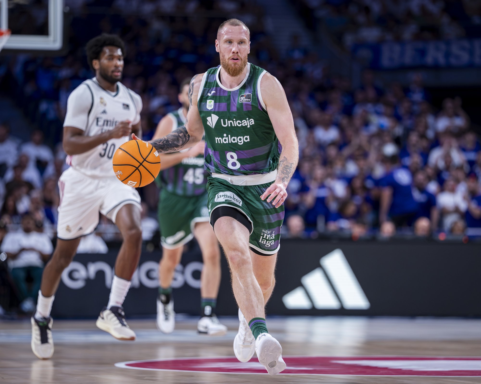 Unicaja Loses to La Laguna Tenerife as Brazdeikis and Lukošius Struggle