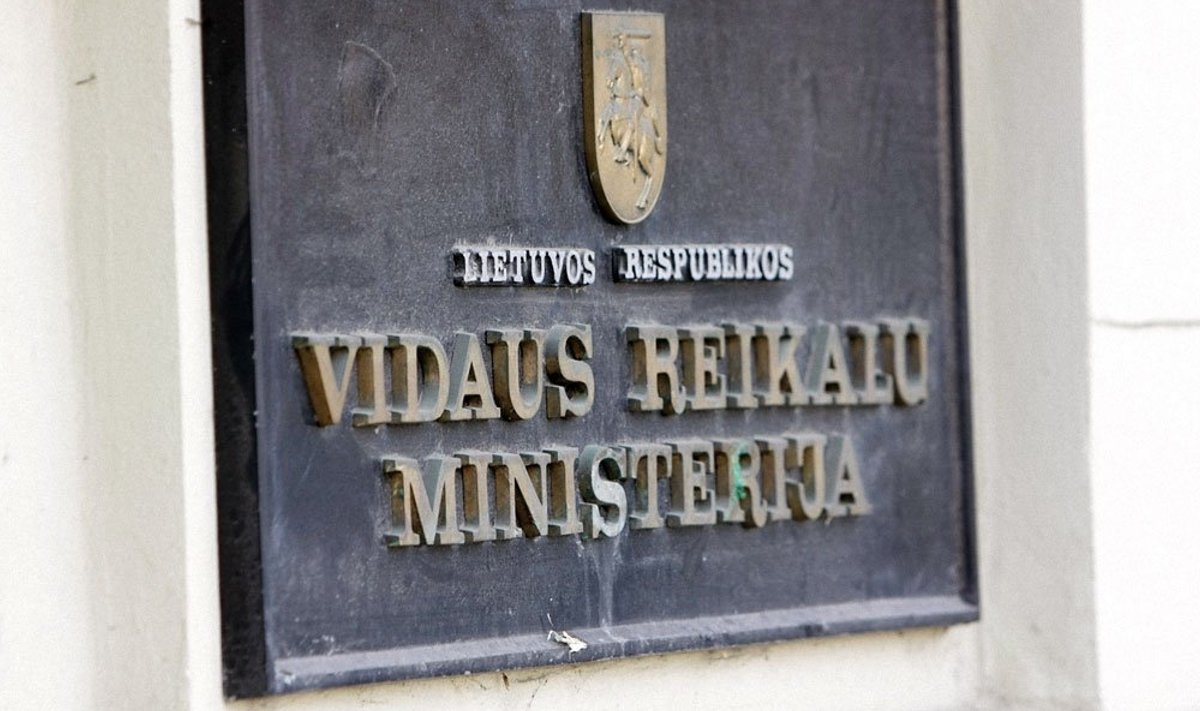 Vyriausybė pritarė finansinių nusikaltimų tyrimo atašė pareigybės ...