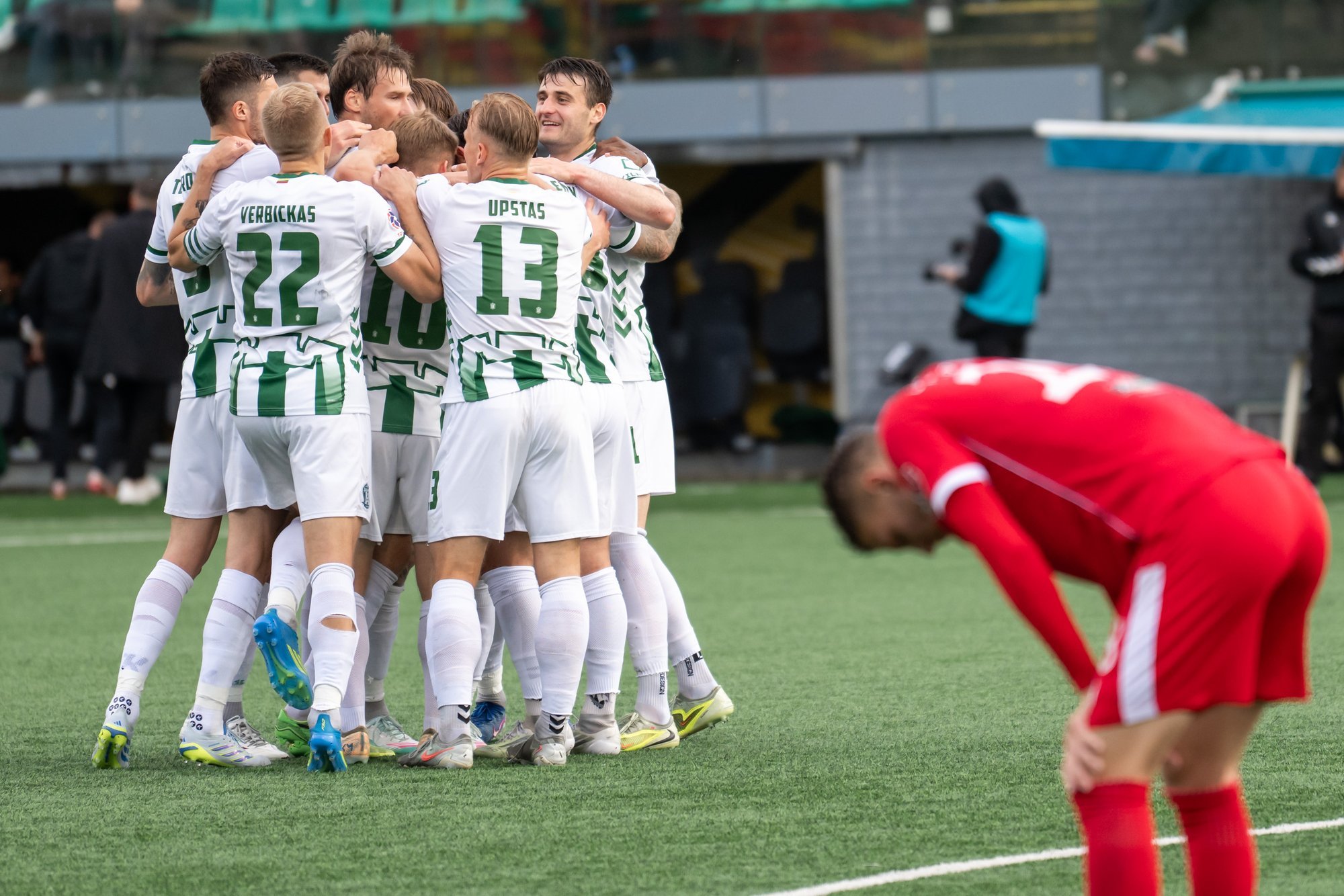 Žalgiris Secures Third Straight Win, Sūduva Claims Late Victory