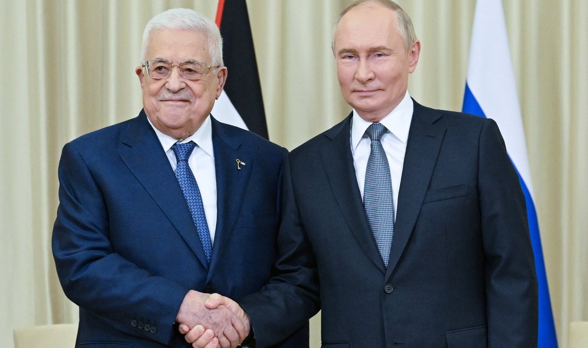 V. Putinas Maskvoje susitikęs su M. Abbasu: darome viską, kad paremtume palestiniečius