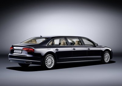 "Audi A8 L extended"