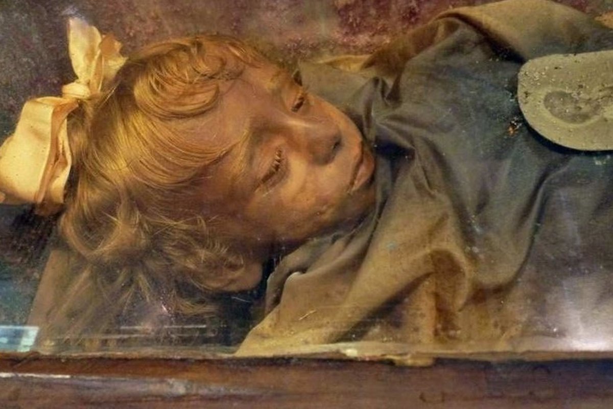 Mažoji Rosalia Lombardo ir mirksinčios mumijos paslaptis: palaikai ...