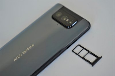 Asus Zenfone 8 Flip