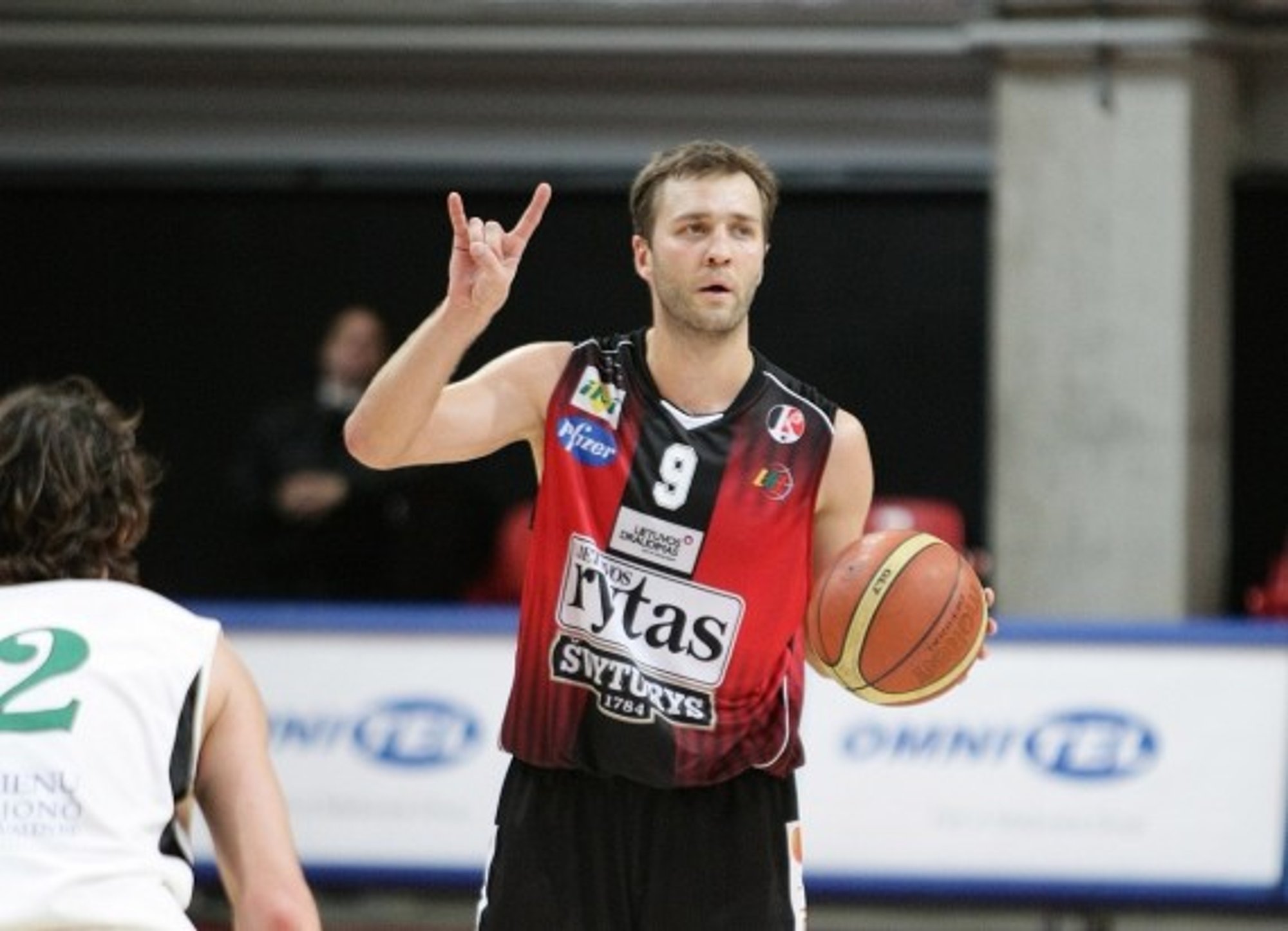 „Lietuvos rytas“ po atkaklios kovos palaužė „Rūdupį“ - Delfi sportas