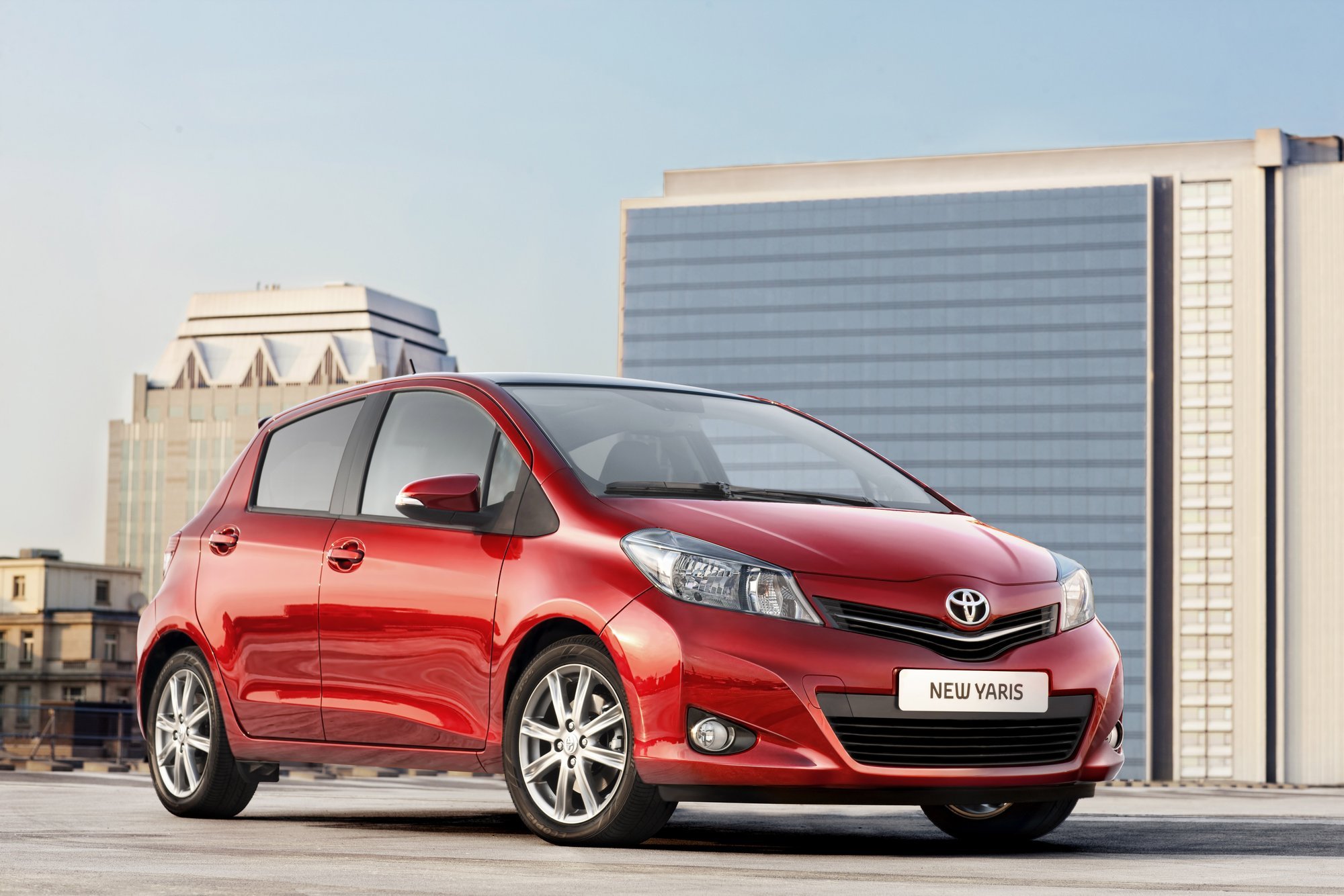 „Toyota Yaris“: išmanusis spirgas - Delfi auto