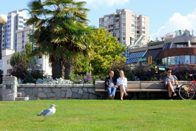 Žalumu alsuojantis Vankuveris