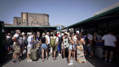 Italijai priklausanti Kaprio sala nuo šeštadienio nebepriima turistų