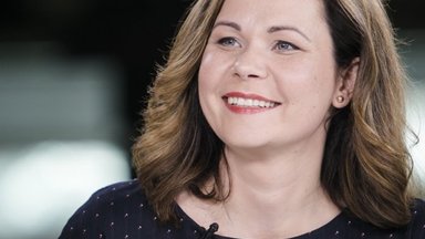 Kelionės už 4 396 eurų: Lazdijų merė Miškinienė davė parodymus savo „čekiukų“ byloje