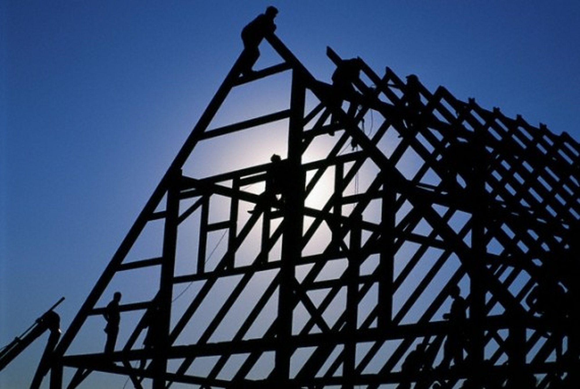 Numatytos baudos už įvairius savavališkų statybų pažeidimus - Delfi verslas