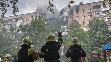 Rusija gali paleisti 1000 dronų per naktį? Ką apie tai sako Ukrainos oro pajėgos