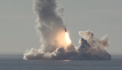 Balistinės raketos Bulava paleidimas