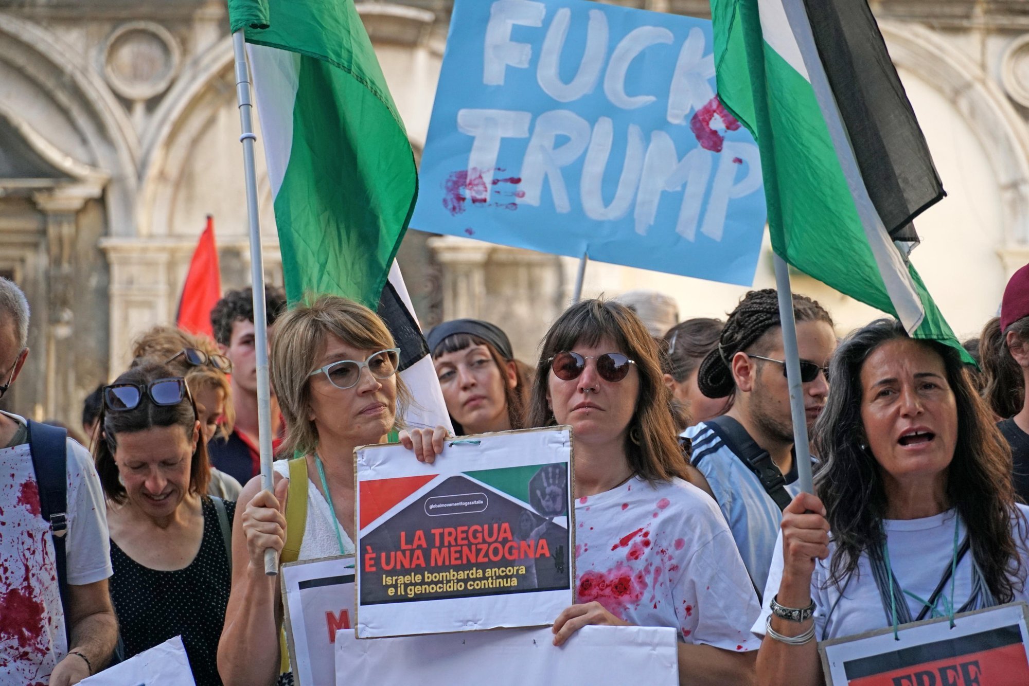 Protest in Venice Against U.S. Ambassador's Superyacht Arrival