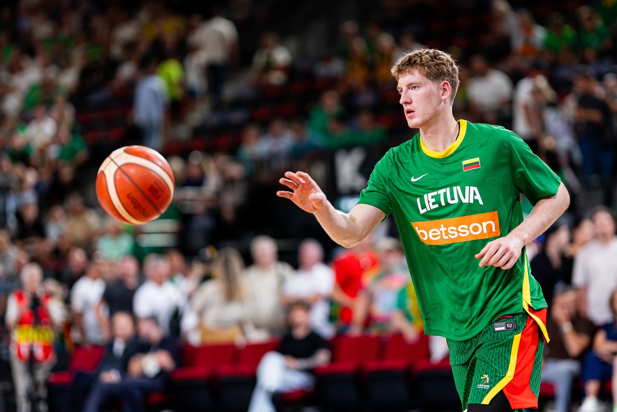 Lithuanian guard Jakučionis traded to Milwaukee Bucks
