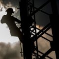 Elektros rinkos kainai prognozuoja milžiniškas bangas