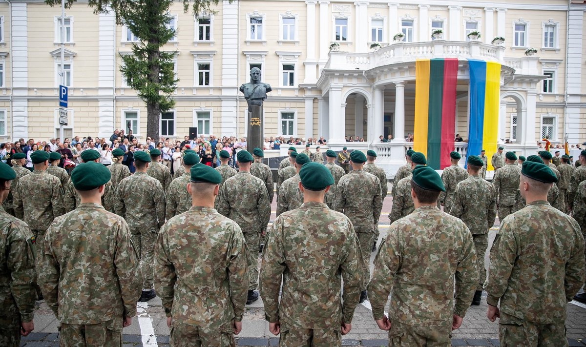 Pradėta platinti ketvirtoji gynybos obligacijų emisija