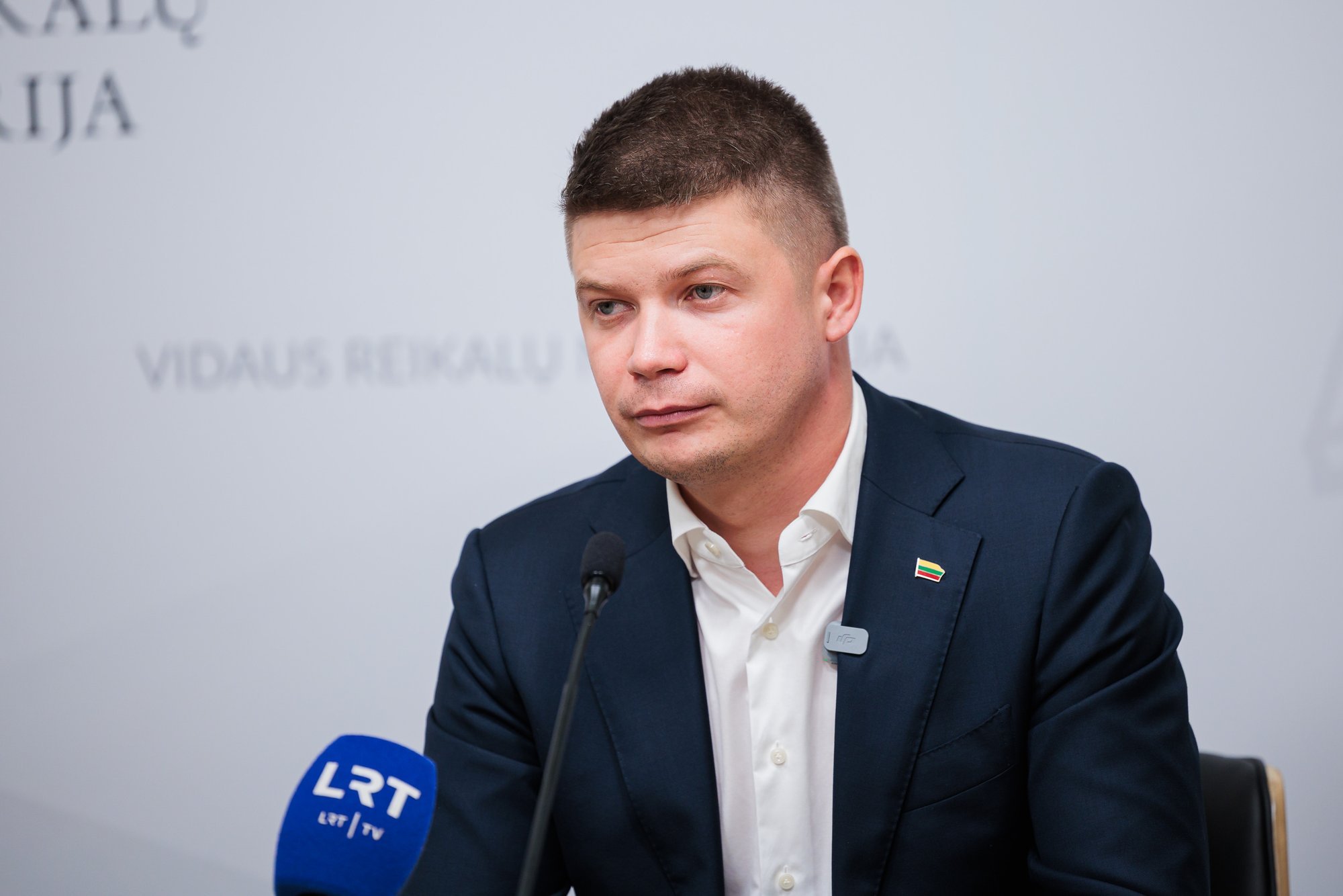 Minister Criticizes EU Migration Pact, Citing Security Concerns