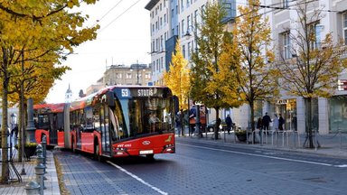 Sostinės moksleiviai naudojasi nuolaidomis viešajam transportui – specialistai įžvelgia ir kitų naudų